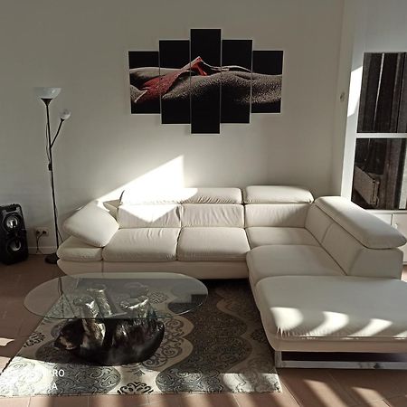 Апартаменты Loft Cosi A Proximite Du Centre Geographique Belge Жамблу Экстерьер фото